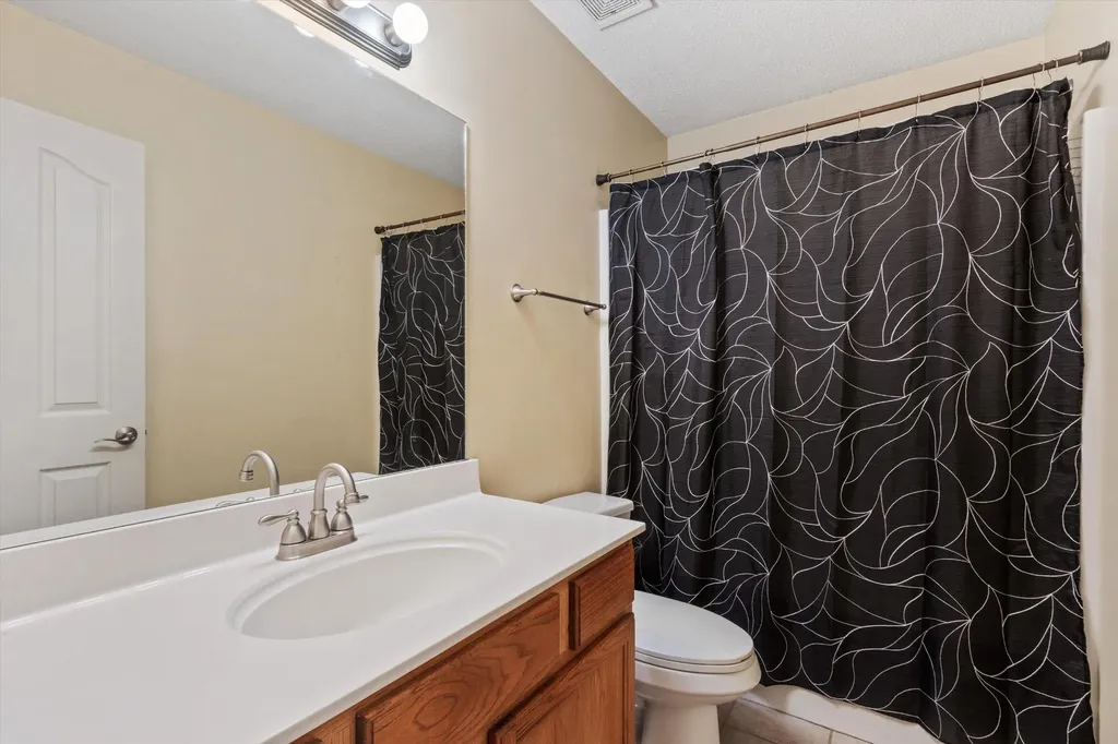 1654 Far Drive Cordova TN 38016