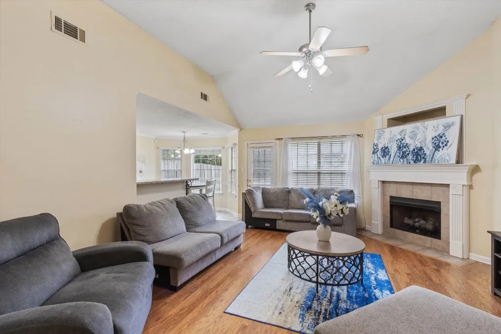 1654 Far Drive Cordova TN 38016