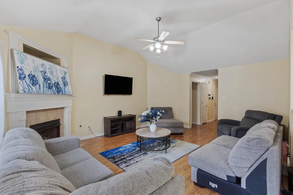 1654 Far Drive Cordova TN 38016