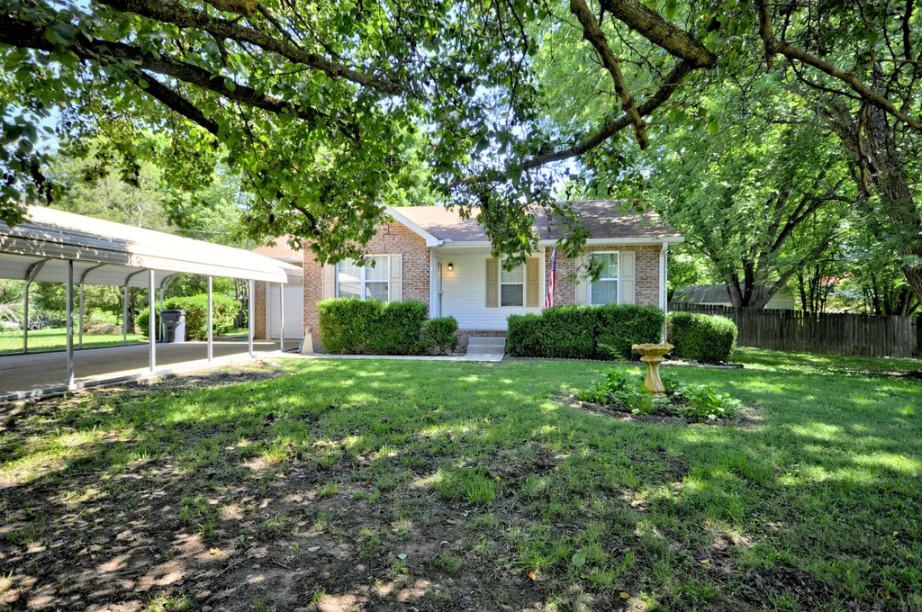 973 Hot Shot Drive Clarksville TN 37042
