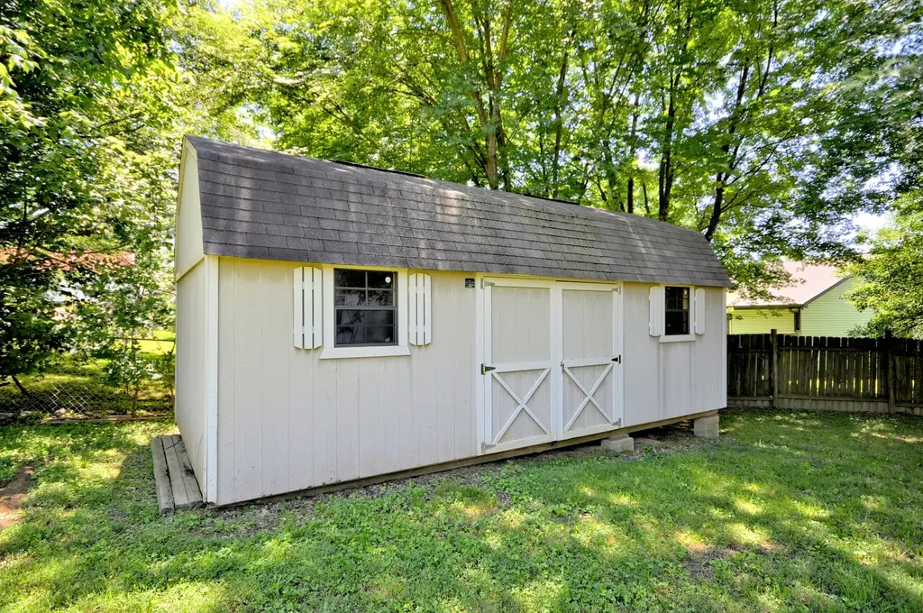 973 Hot Shot Drive Clarksville TN 37042