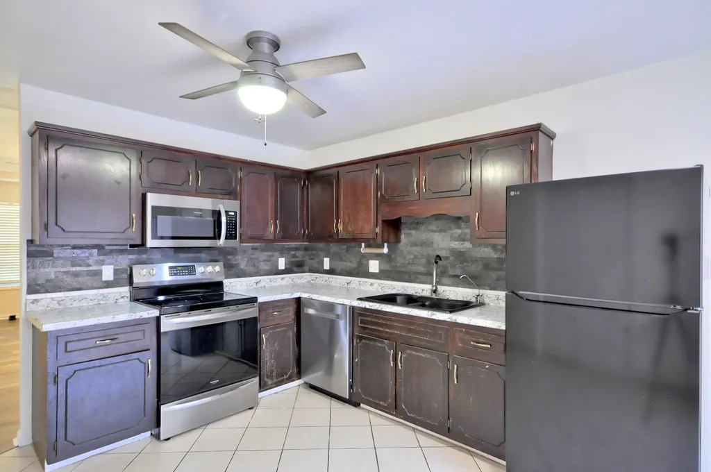 973 Hot Shot Drive Clarksville TN 37042