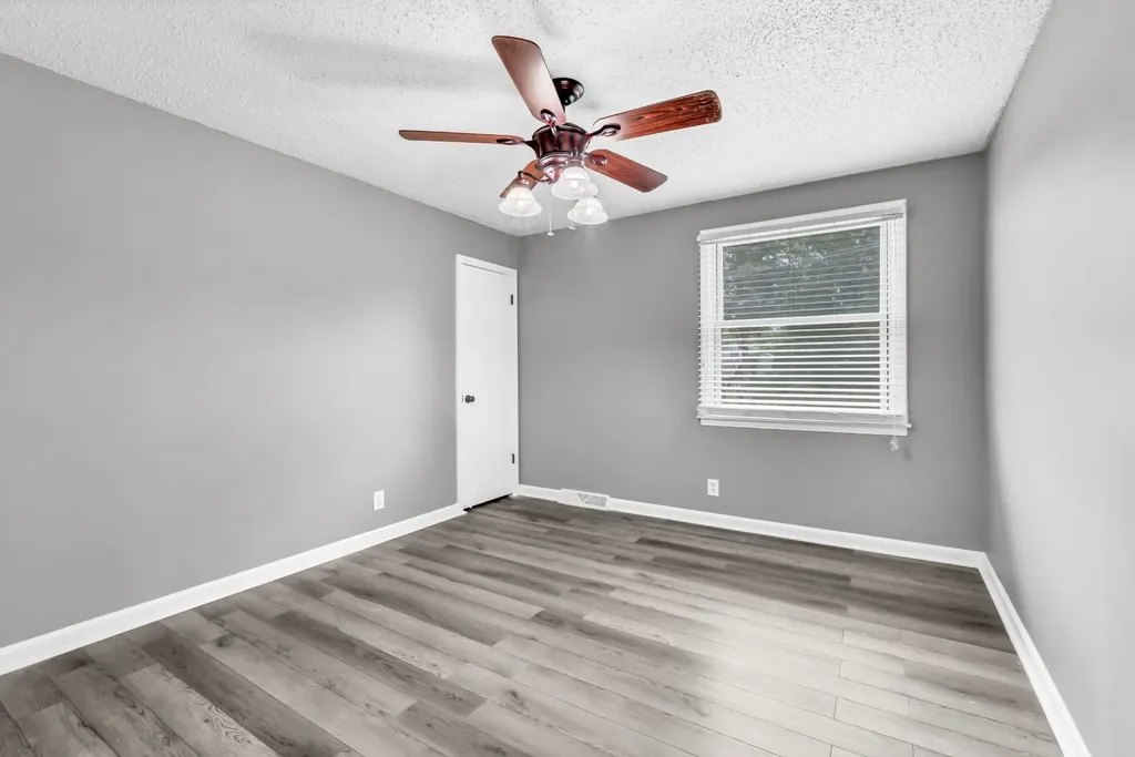 409 Christopher Drive Clarksville TN 37042