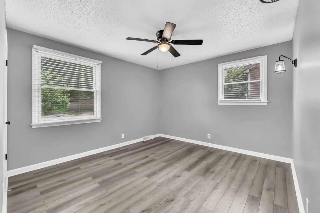 409 Christopher Drive Clarksville TN 37042
