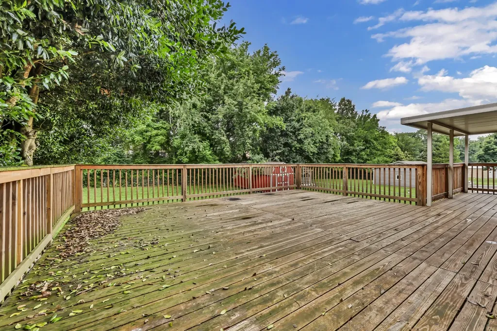 409 Christopher Drive Clarksville TN 37042