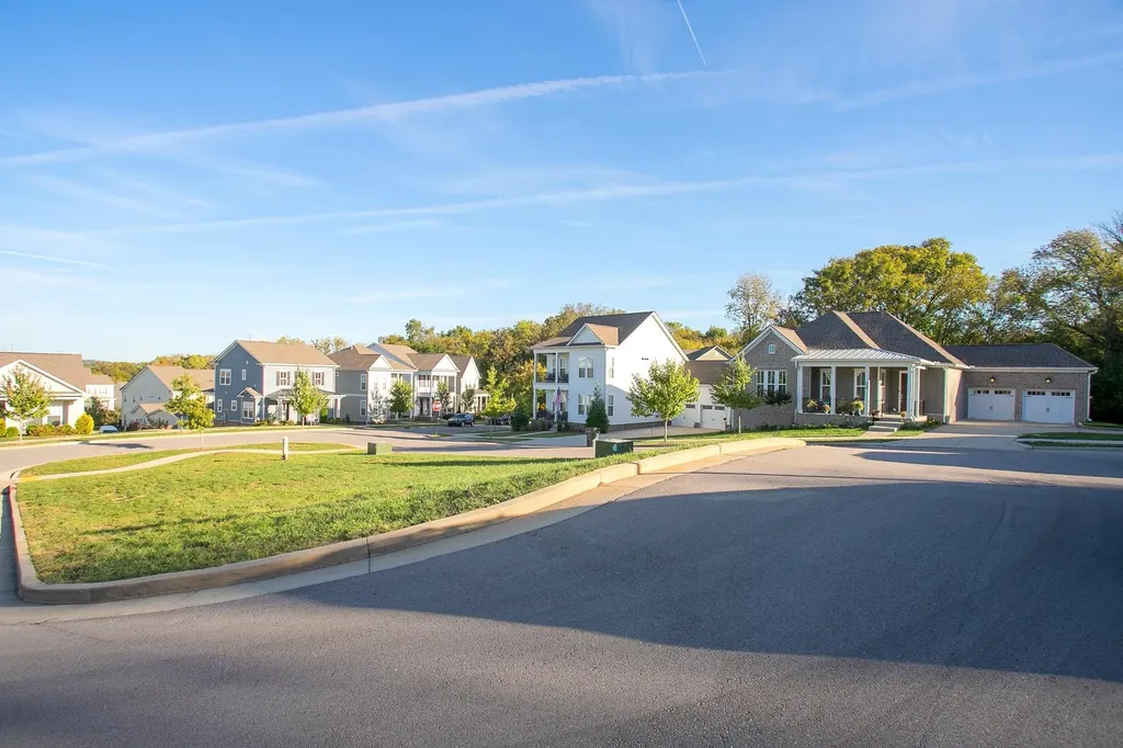605 Quiet Circle Nolensville TN 37135