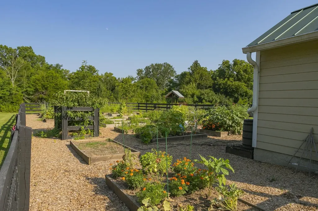 605 Quiet Circle Nolensville TN 37135