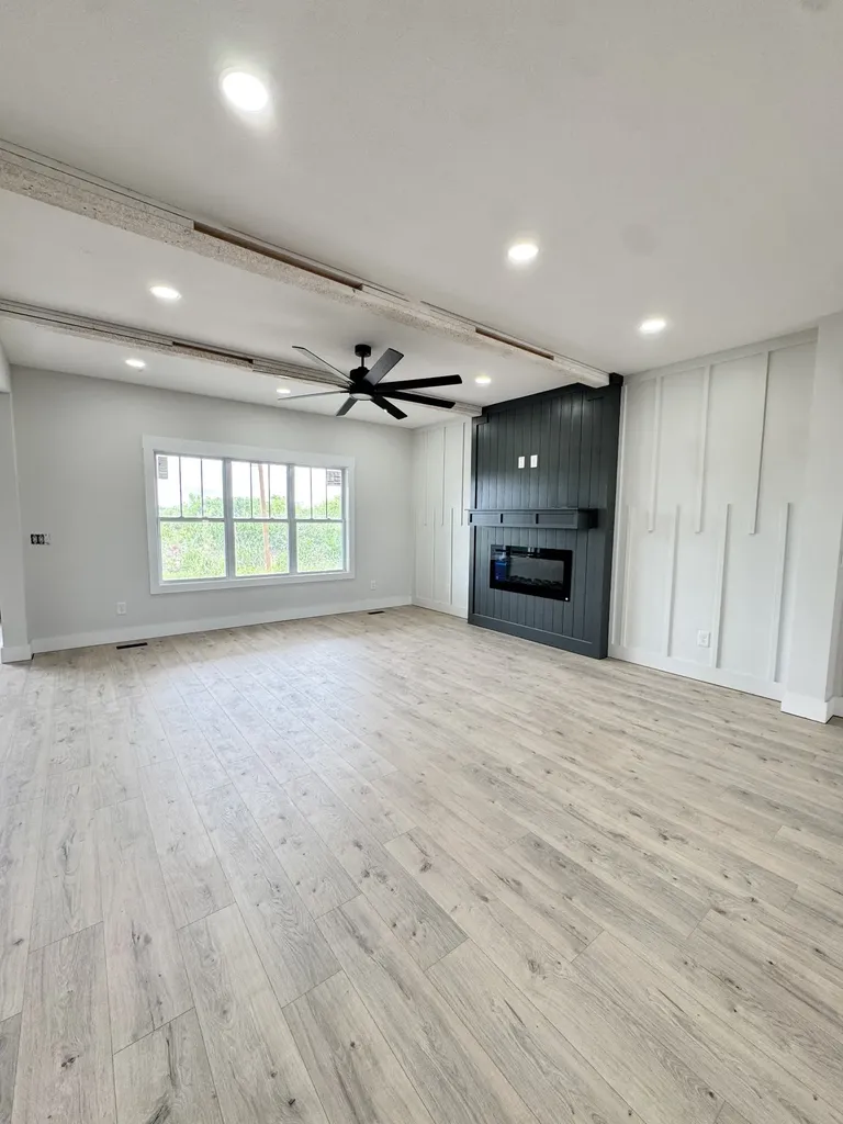 230 Low Plains Lane Clarksville TN 37043