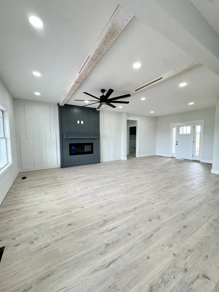 230 Low Plains Lane Clarksville TN 37043