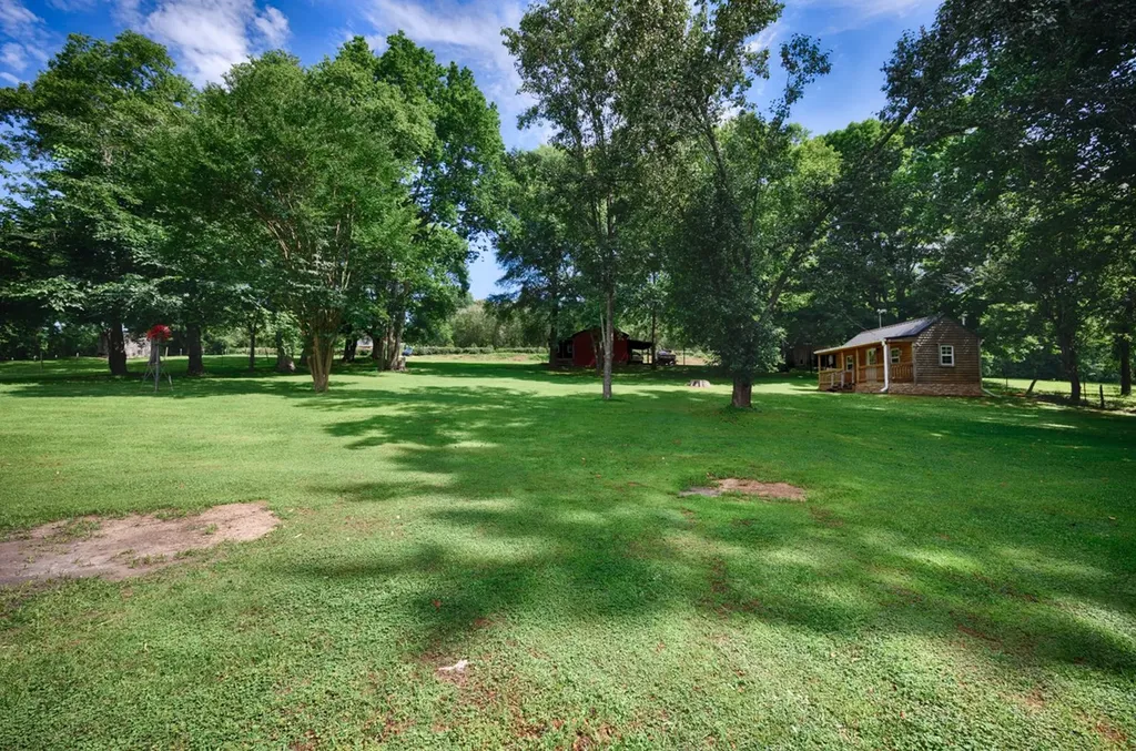 8094 Beech Hill Road Frankewing TN 38459