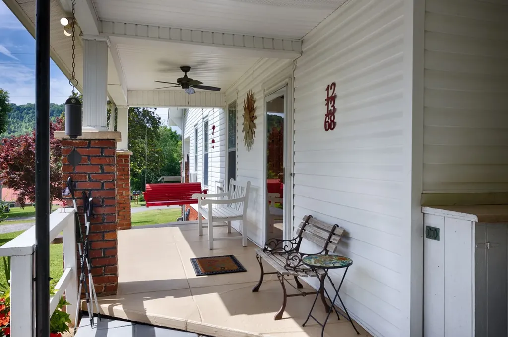 8094 Beech Hill Road Frankewing TN 38459