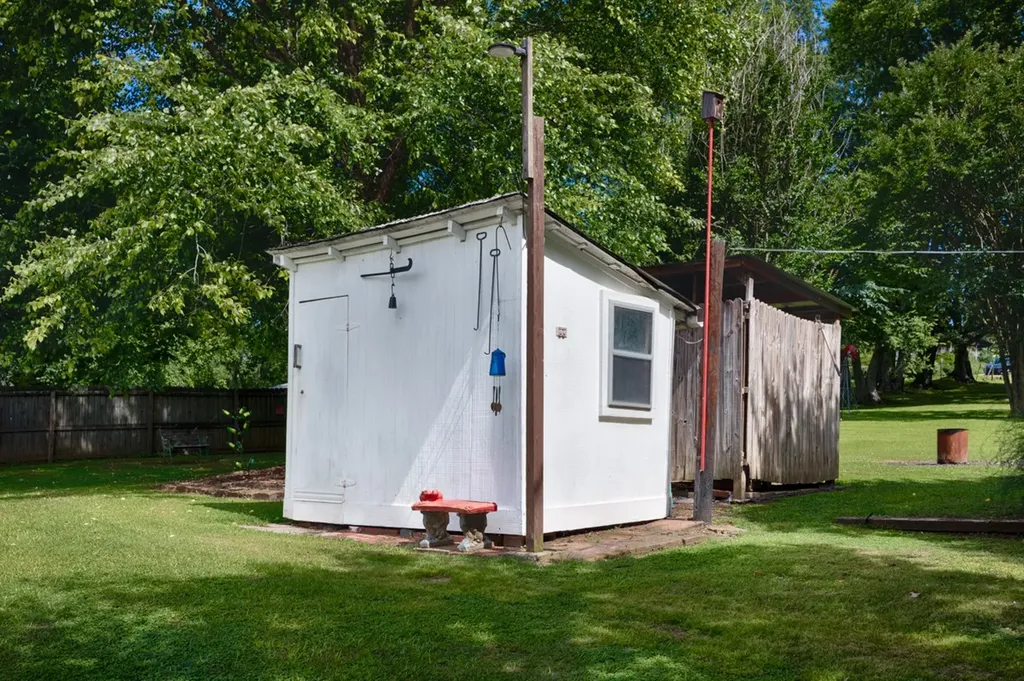 8094 Beech Hill Road Frankewing TN 38459