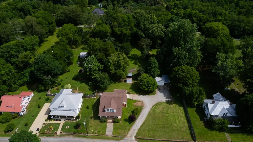 8094 Beech Hill Road Frankewing TN 38459