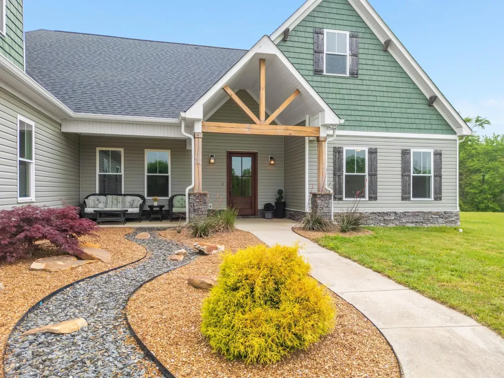 2419 Welch Road Soddy Daisy TN 37379