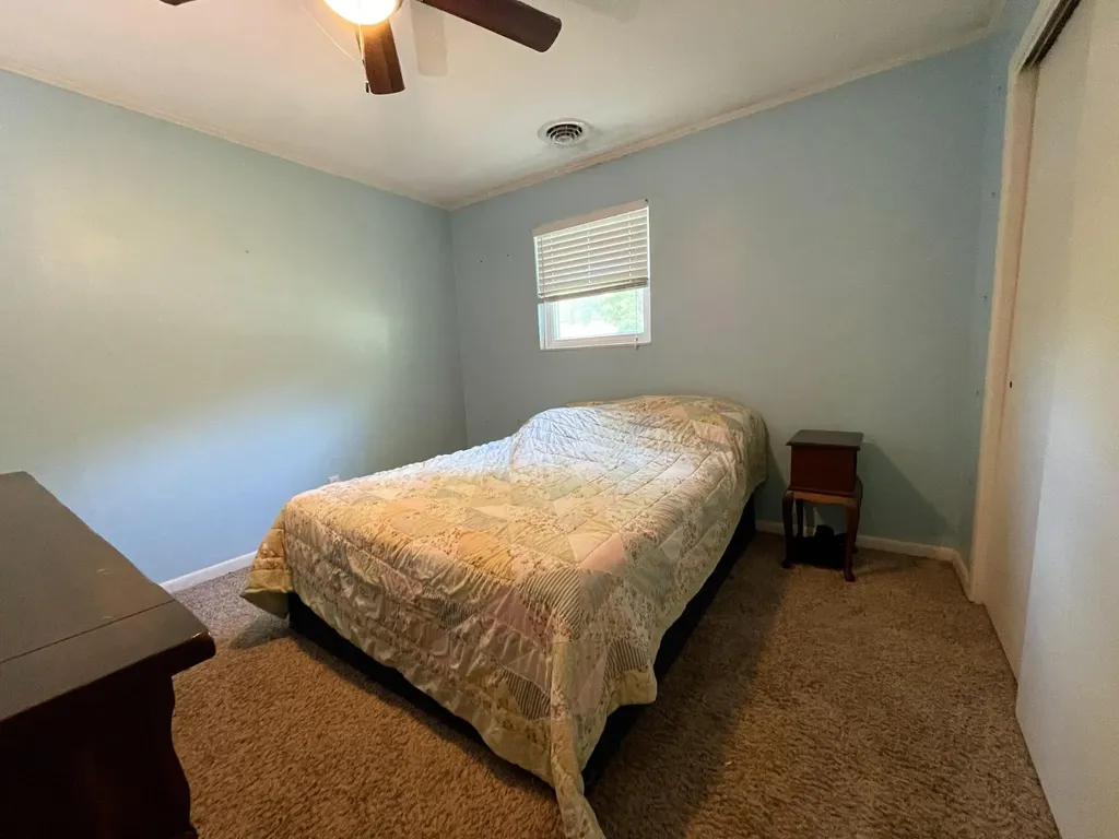 611 Lakeland Drive, NE Cleveland TN 37312