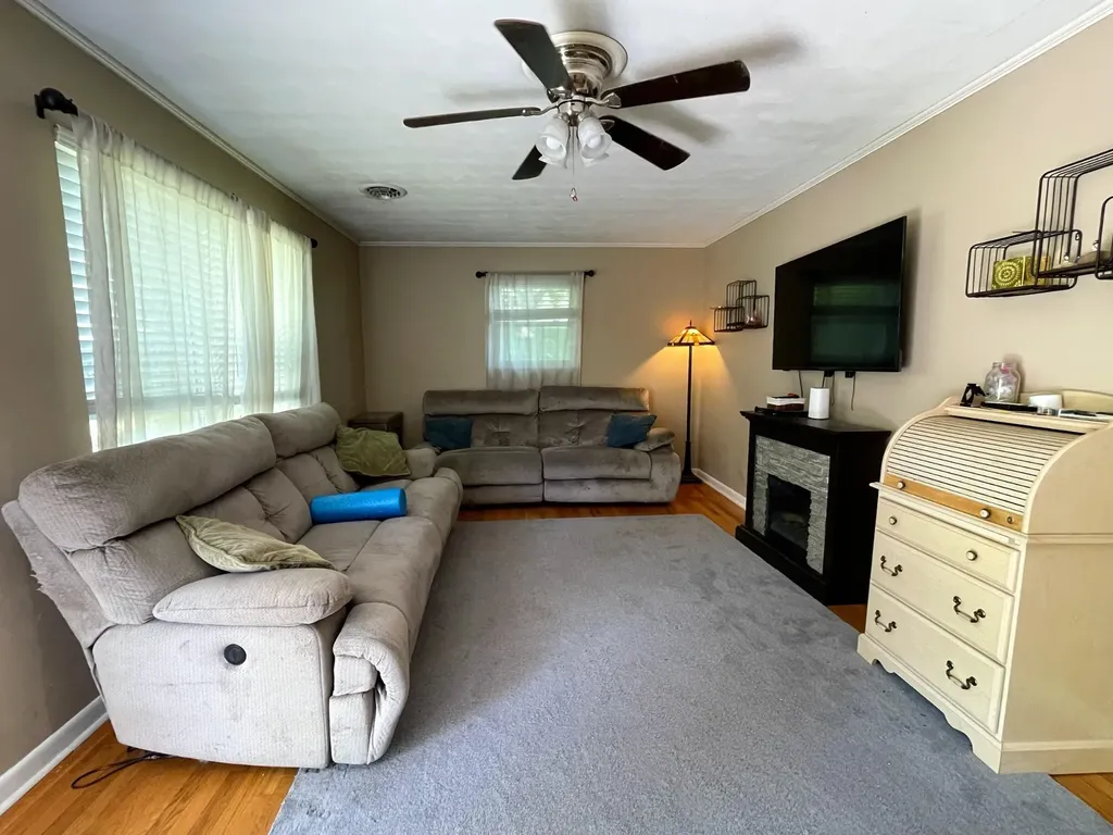 611 Lakeland Drive, NE Cleveland TN 37312