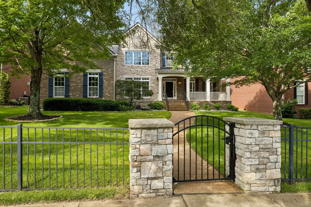 3053 Oxford Glen Drive Franklin TN 37067
