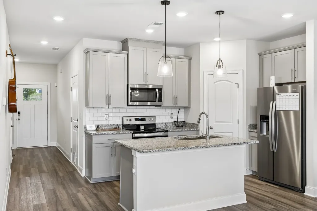 4646 Ridge Bend Drive Nashville TN 37207