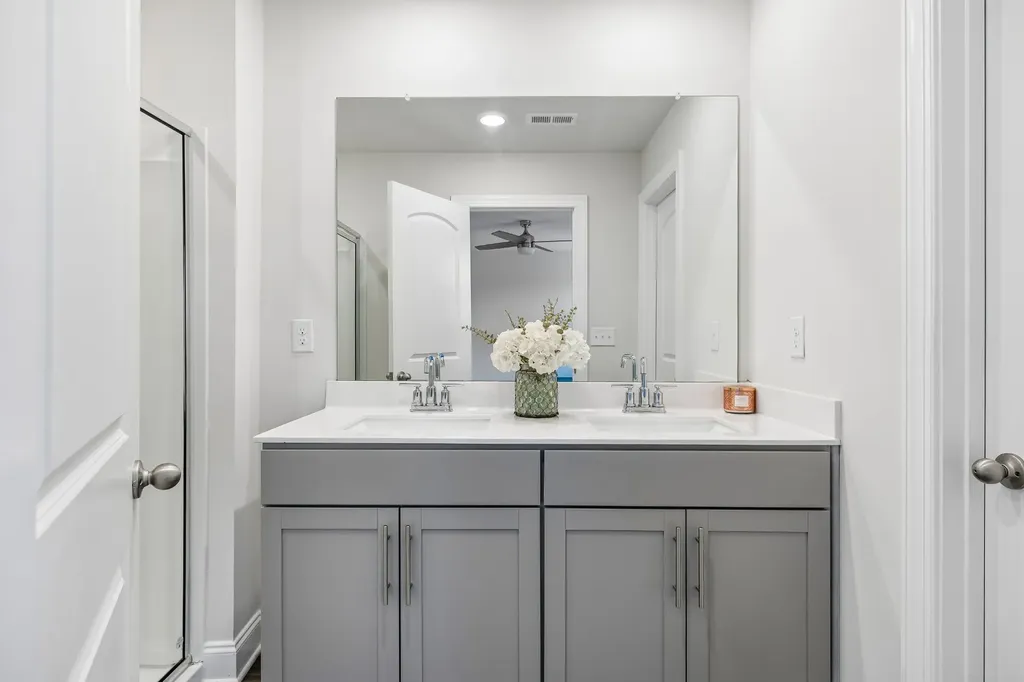 4646 Ridge Bend Drive Nashville TN 37207