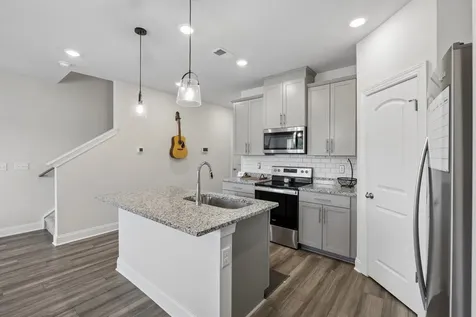 4646 Ridge Bend Drive Nashville TN 37207