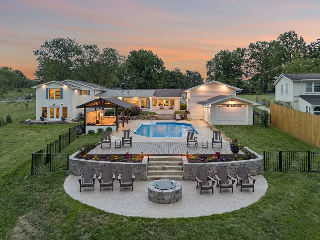 192 Cherokee Road Hendersonville TN 37075