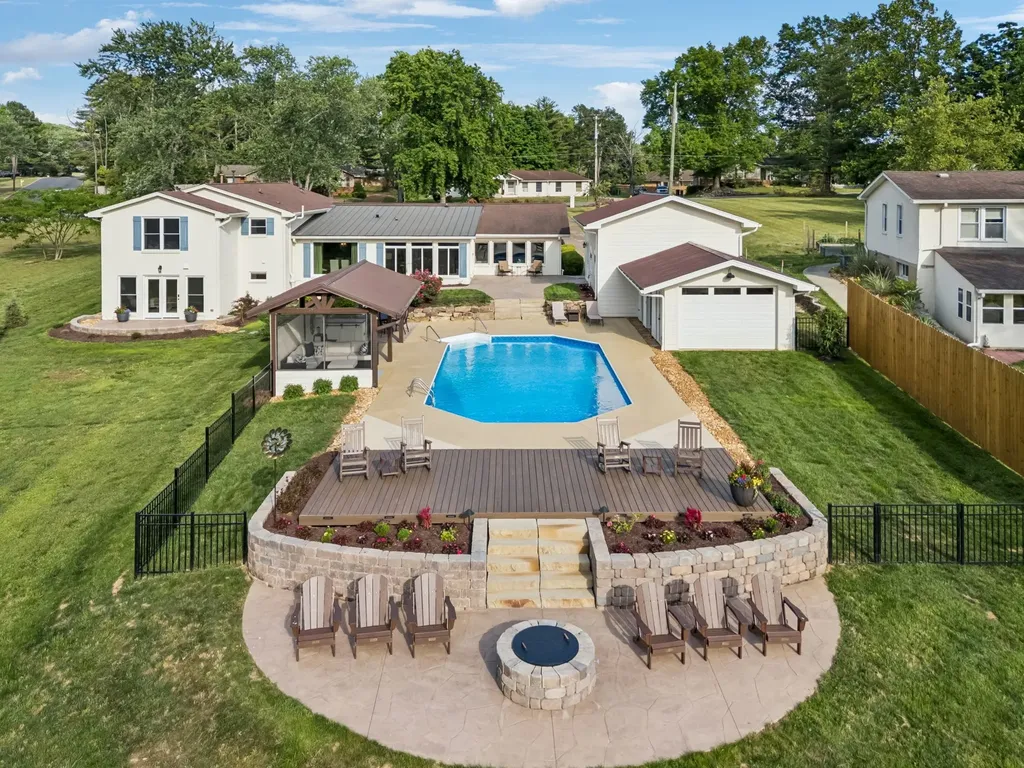 192 Cherokee Road Hendersonville TN 37075
