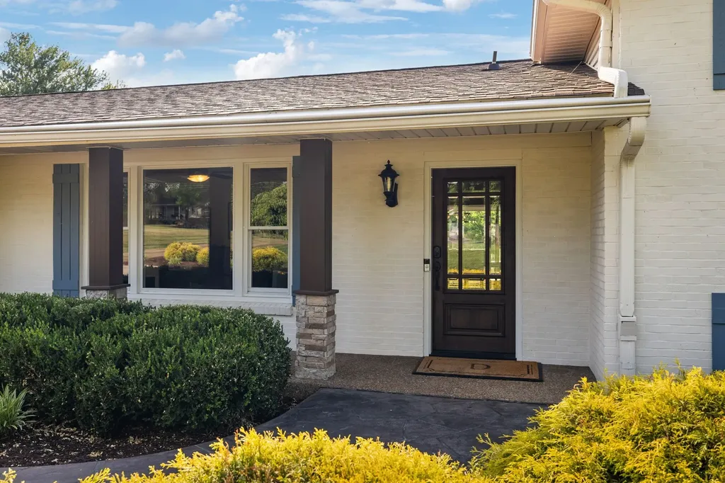 192 Cherokee Road Hendersonville TN 37075