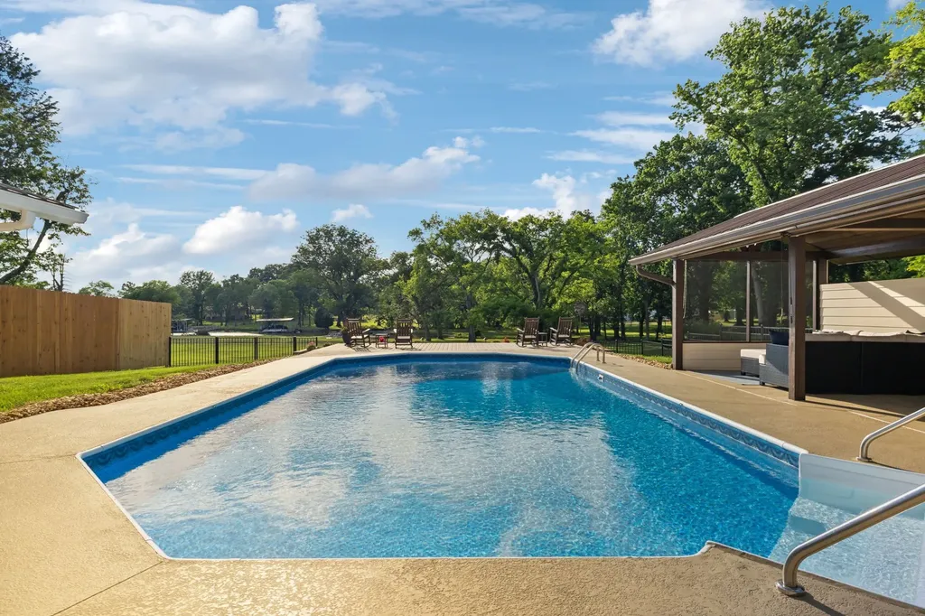 192 Cherokee Road Hendersonville TN 37075