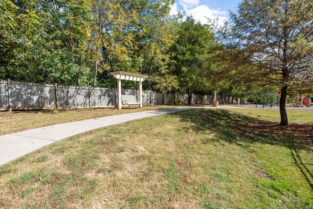 6048 Mill Tree Drive Nashville TN 37221