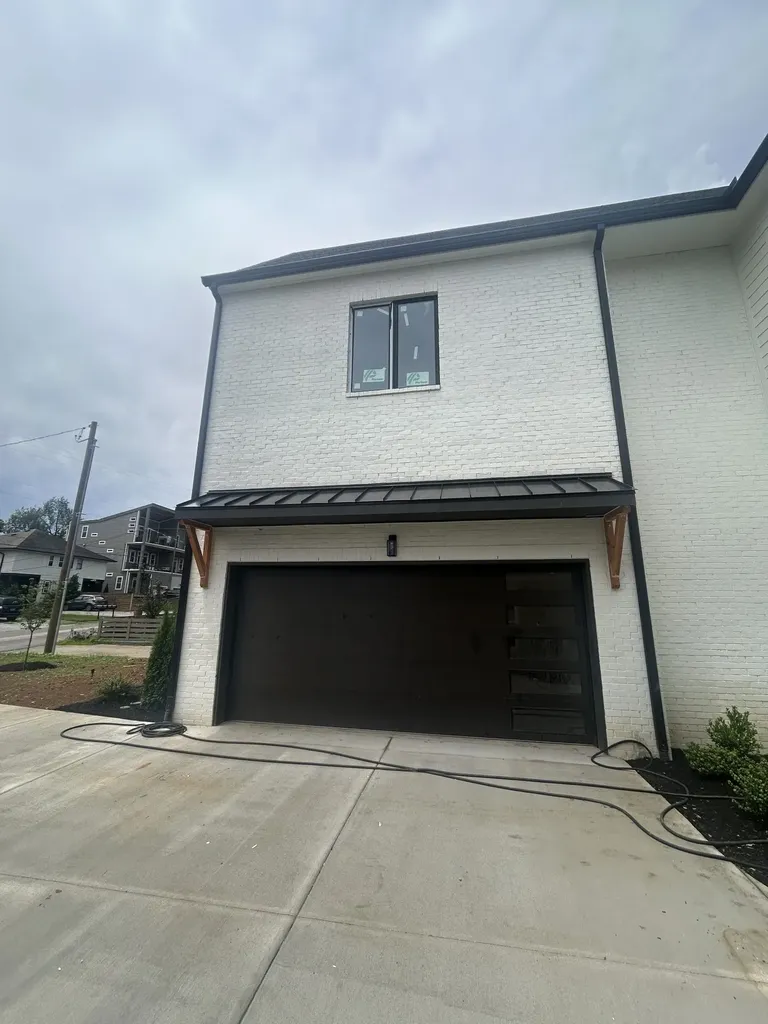 612 Moore Avenue Nashville TN 37203