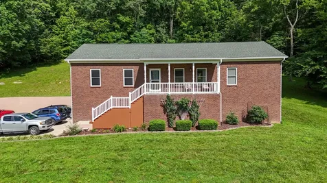4050 Cantebury Drive Culleoka TN 38451