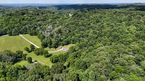 4050 Cantebury Drive Culleoka TN 38451