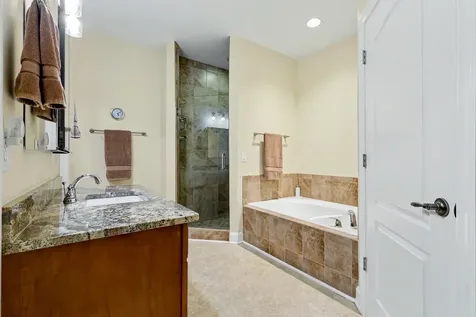 4050 Cantebury Drive Culleoka TN 38451