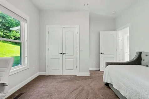 4050 Cantebury Drive Culleoka TN 38451