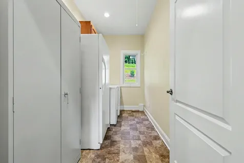 4050 Cantebury Drive Culleoka TN 38451
