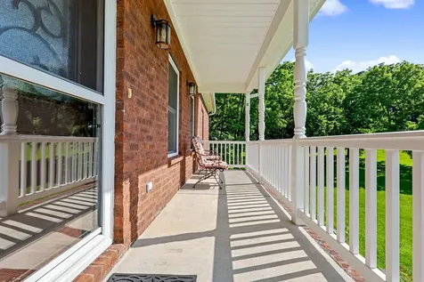 4050 Cantebury Drive Culleoka TN 38451