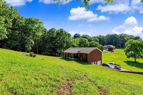4050 Cantebury Drive Culleoka TN 38451