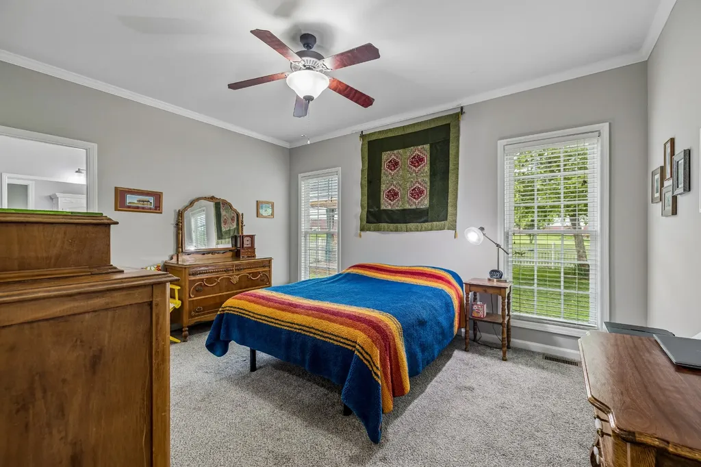 632 Clydesdale Court Clarksville TN 37043