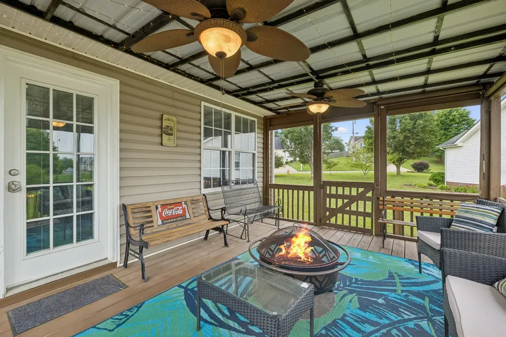 3127 Clydesdale Drive Clarksville TN 37043