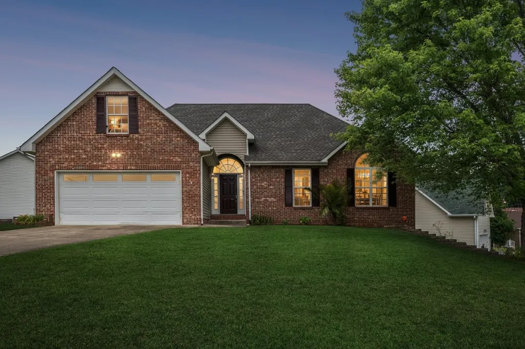 3127 Clydesdale Drive Clarksville TN 37043
