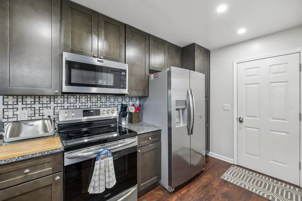 3127 Clydesdale Drive Clarksville TN 37043