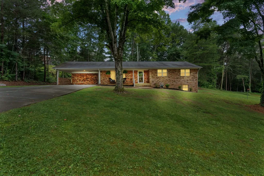 142 NW Kimberly Drive, NW Cleveland TN 37312