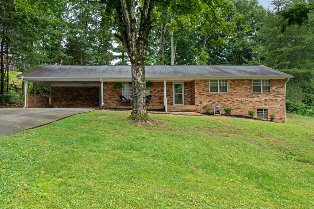 142 NW Kimberly Drive, NW Cleveland TN 37312