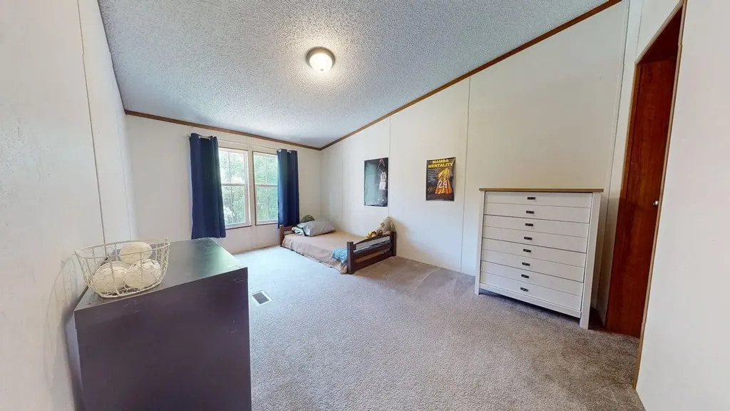 4805 Love Branch Road Hampshire TN 38461