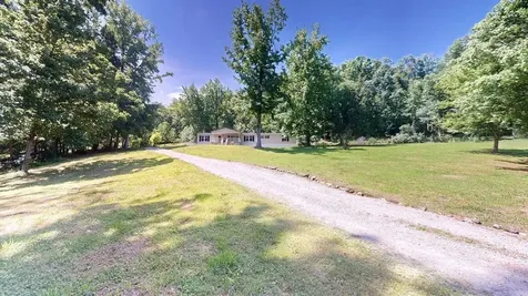4805 Love Branch Road Hampshire TN 38461