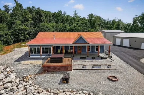 1005 Bethlehem Estates Drive Livingston TN 38570