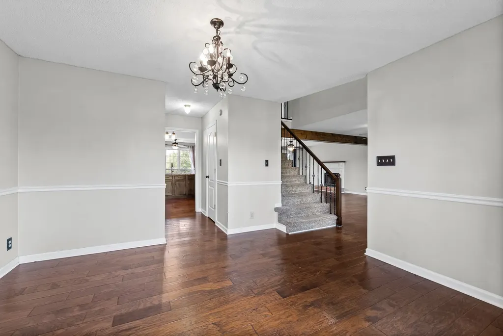 3445 E Henderson Way Clarksville TN 37042