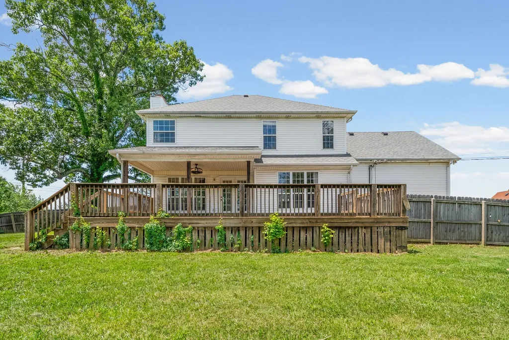 3445 E Henderson Way Clarksville TN 37042