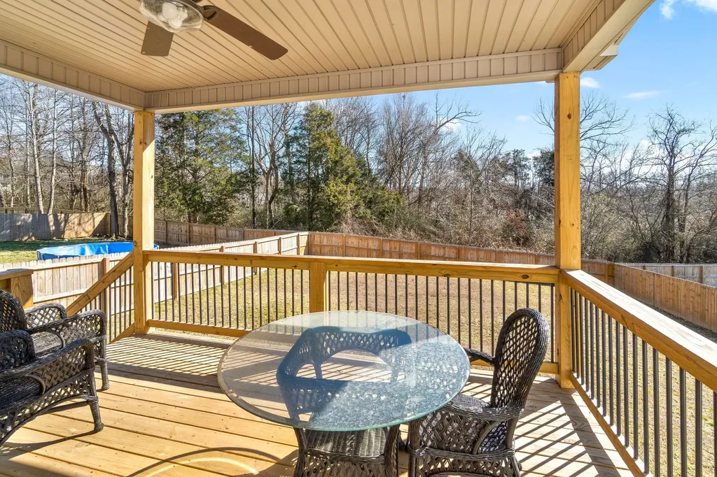 1769 Rains Road Clarksville TN 37042