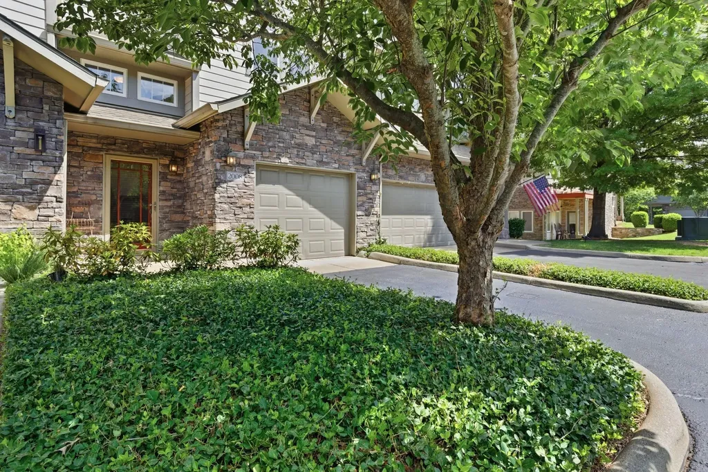 320 Old Hickory Boulevard Nashville TN 37221